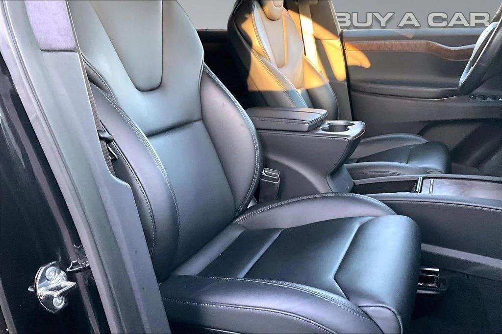 used 2019 Tesla Model X car, priced at $27,998