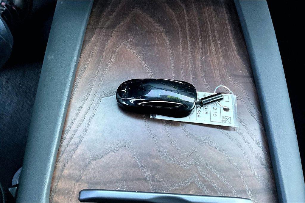 used 2019 Tesla Model X car, priced at $27,998