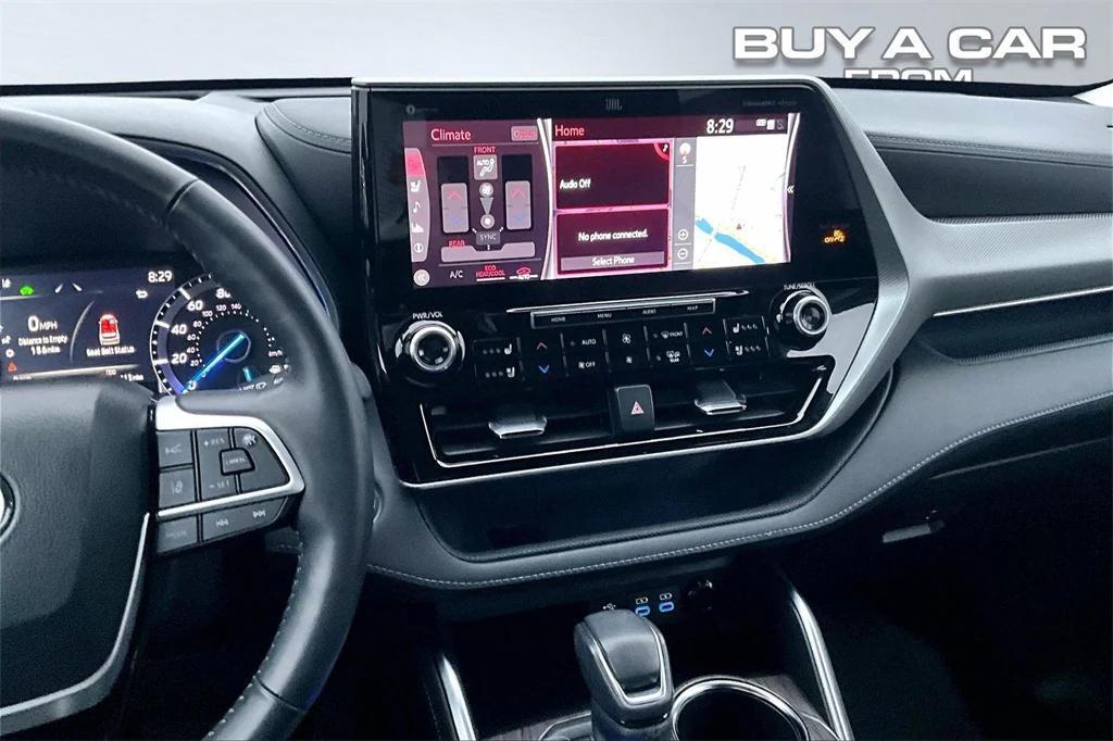 used 2022 Toyota Highlander Hybrid car, priced at $41,998