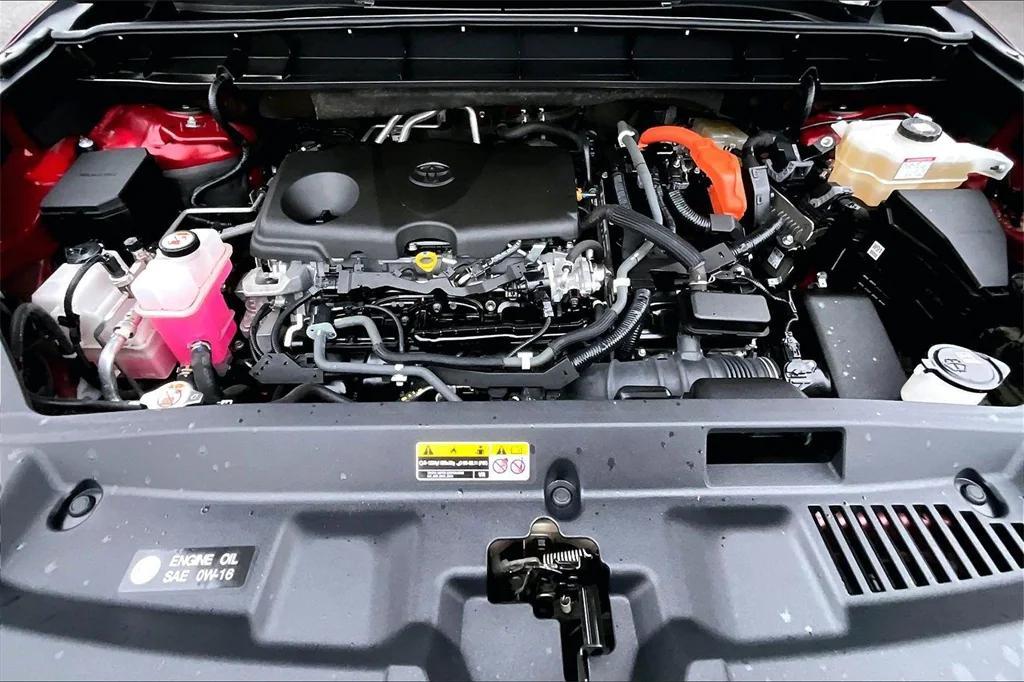 used 2022 Toyota Highlander Hybrid car, priced at $41,998