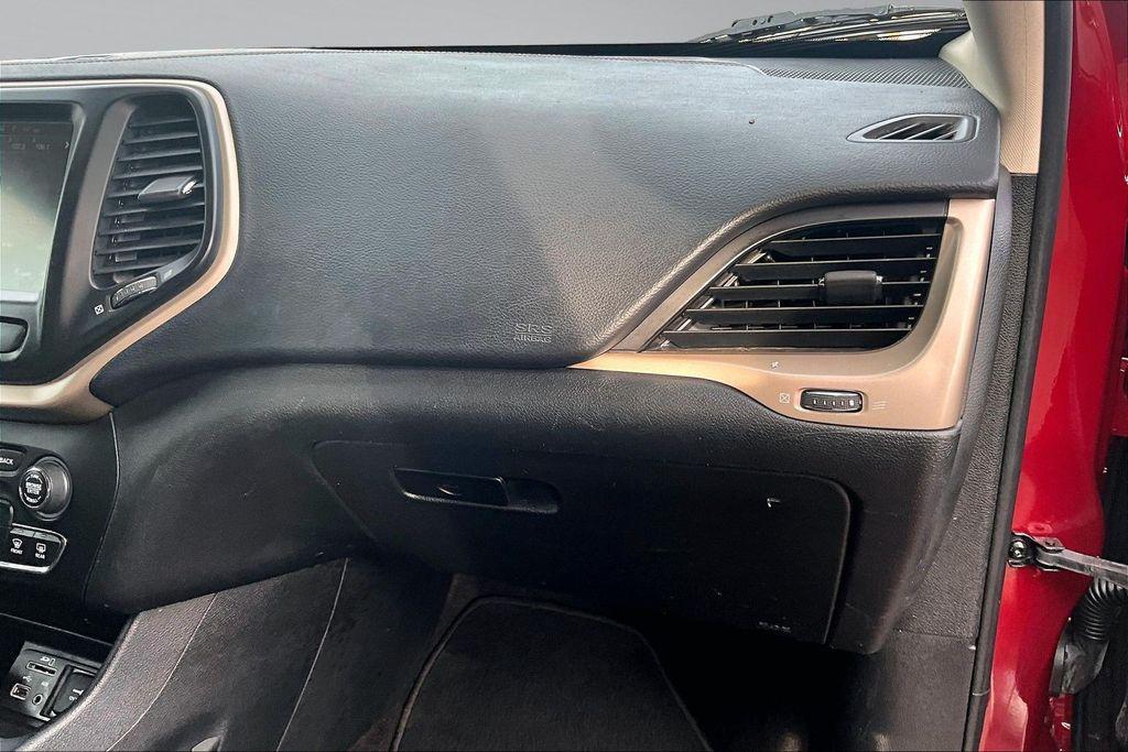 used 2017 Jeep Cherokee car, priced at $9,998