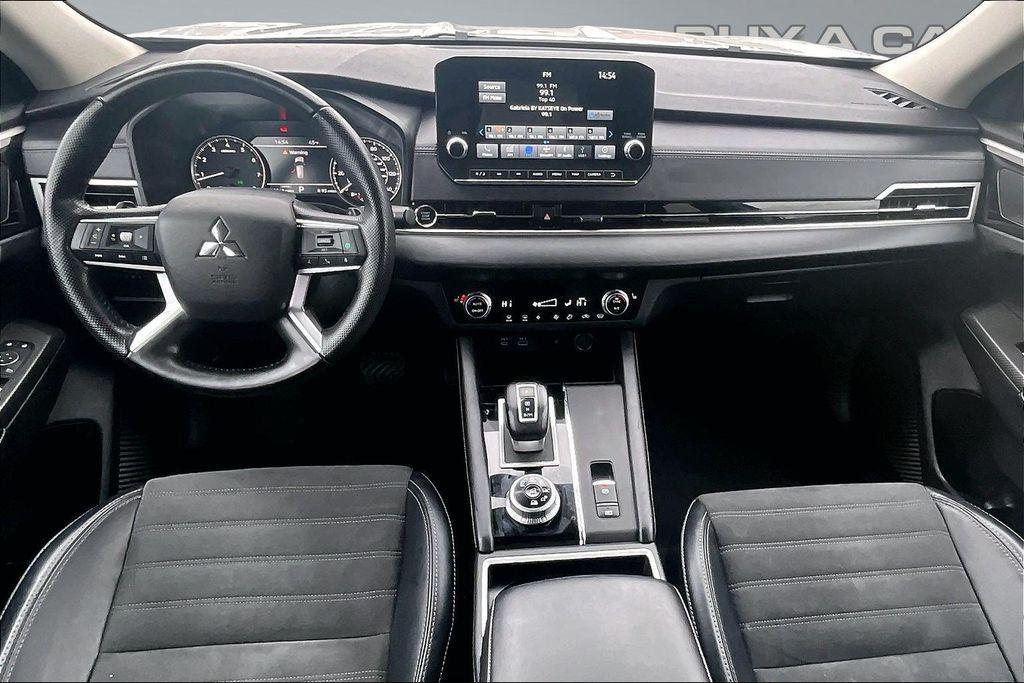 used 2024 Mitsubishi Outlander car, priced at $21,998