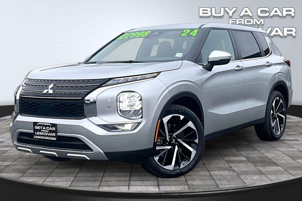used 2024 Mitsubishi Outlander car, priced at $21,998