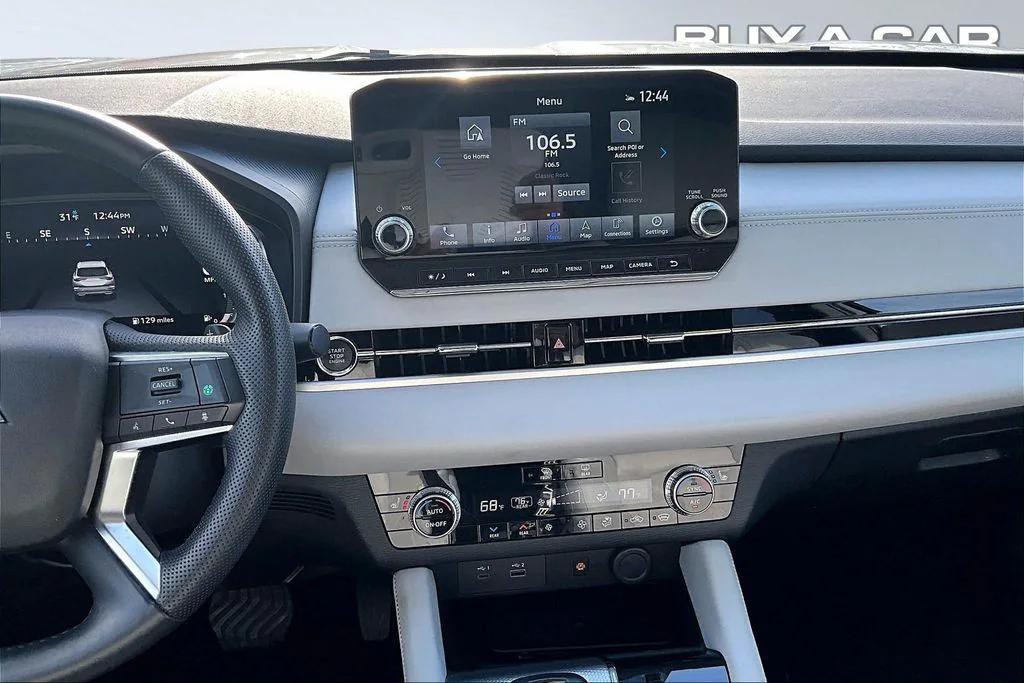 used 2024 Mitsubishi Outlander car, priced at $26,998