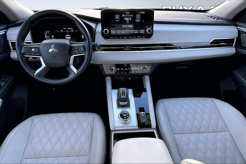 used 2024 Mitsubishi Outlander car, priced at $26,998