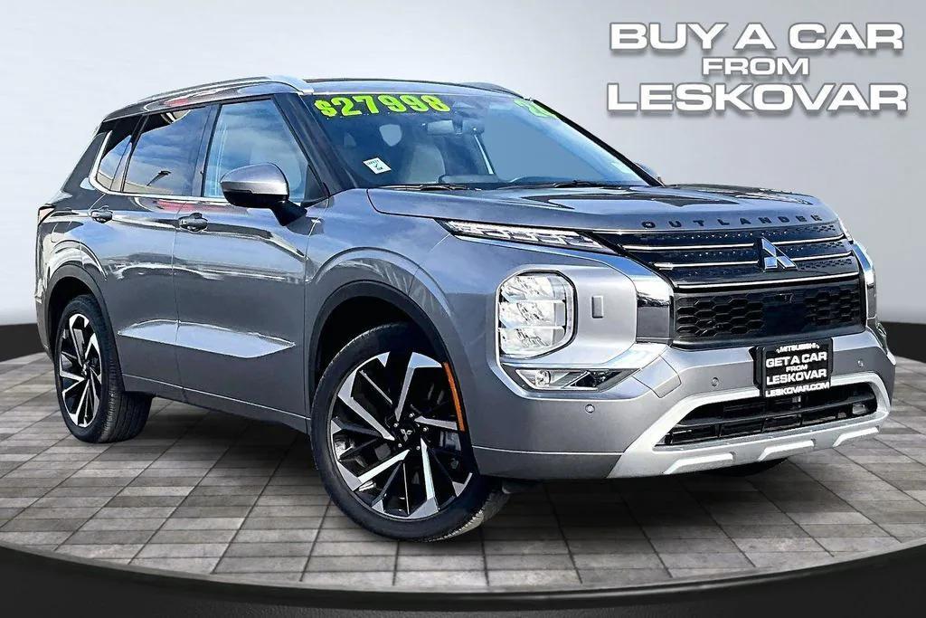 used 2024 Mitsubishi Outlander car, priced at $26,998