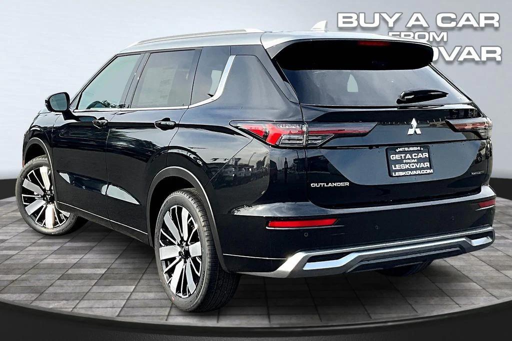new 2025 Mitsubishi Outlander car, priced at $41,998