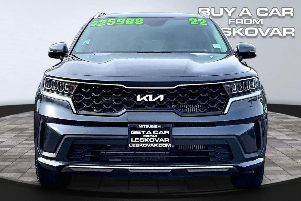 used 2022 Kia Sorento Hybrid car, priced at $25,998