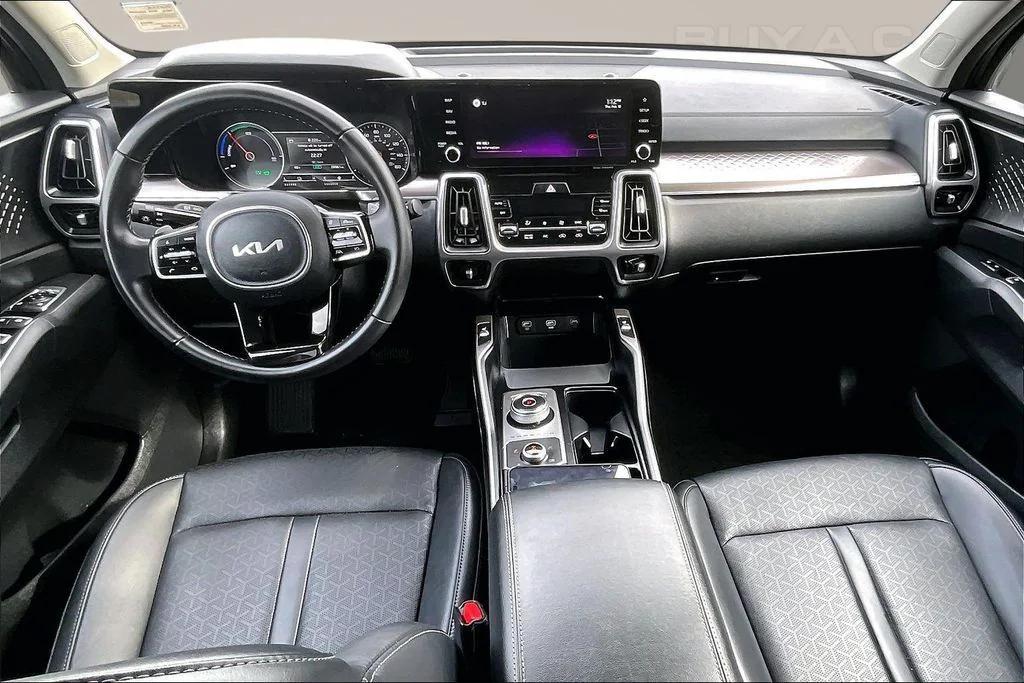 used 2022 Kia Sorento Hybrid car, priced at $25,998