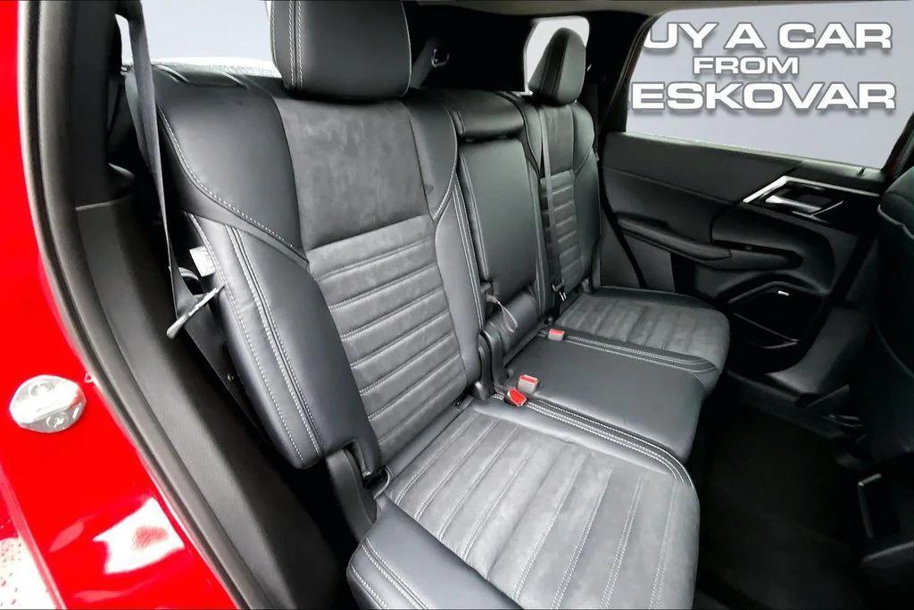 new 2026 Mitsubishi Outlander car, priced at $35,498