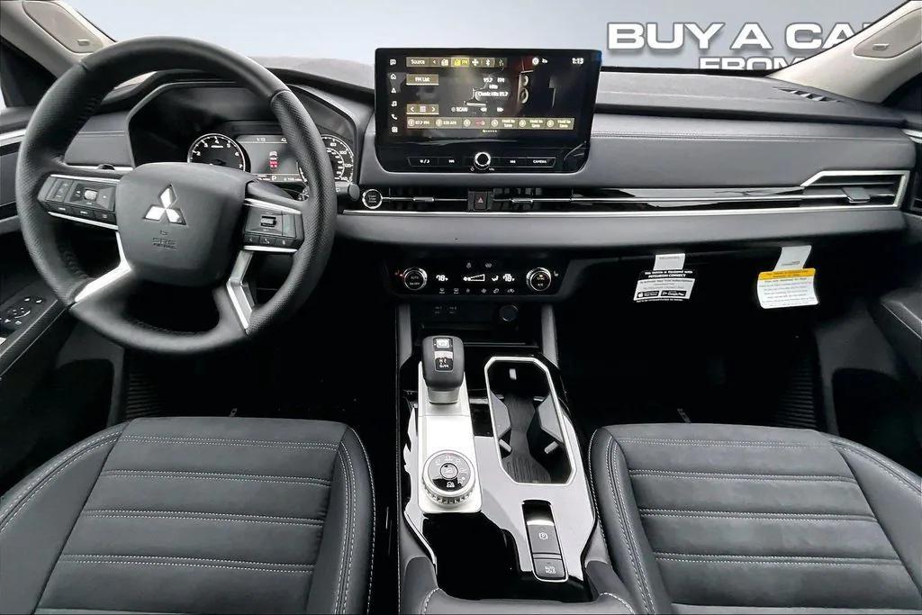 new 2026 Mitsubishi Outlander car, priced at $35,498