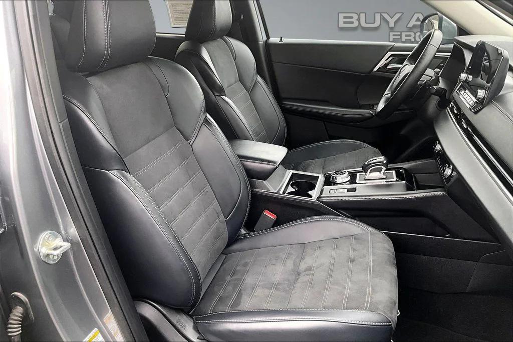 used 2024 Mitsubishi Outlander car, priced at $22,500