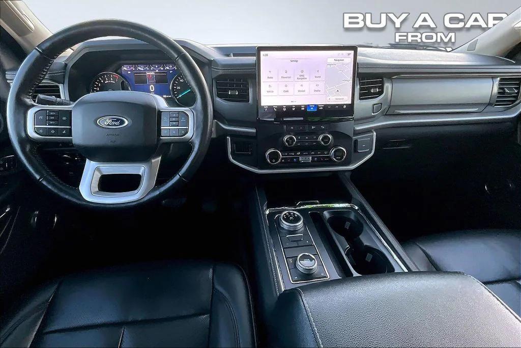 used 2024 Ford Expedition car, priced at $37,998