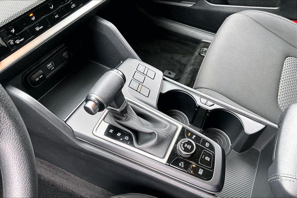 used 2024 Kia Sportage car, priced at $19,998