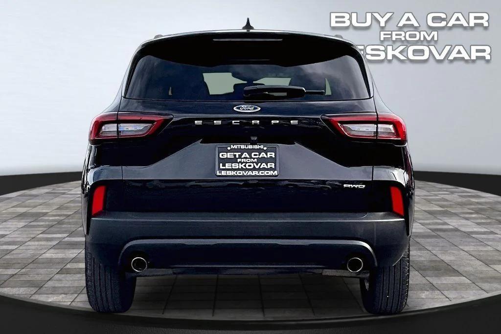 used 2025 Ford Escape car, priced at $24,998