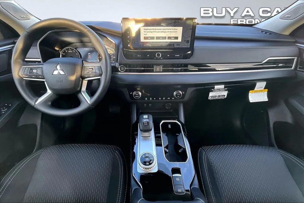 new 2026 Mitsubishi Outlander car, priced at $30,498