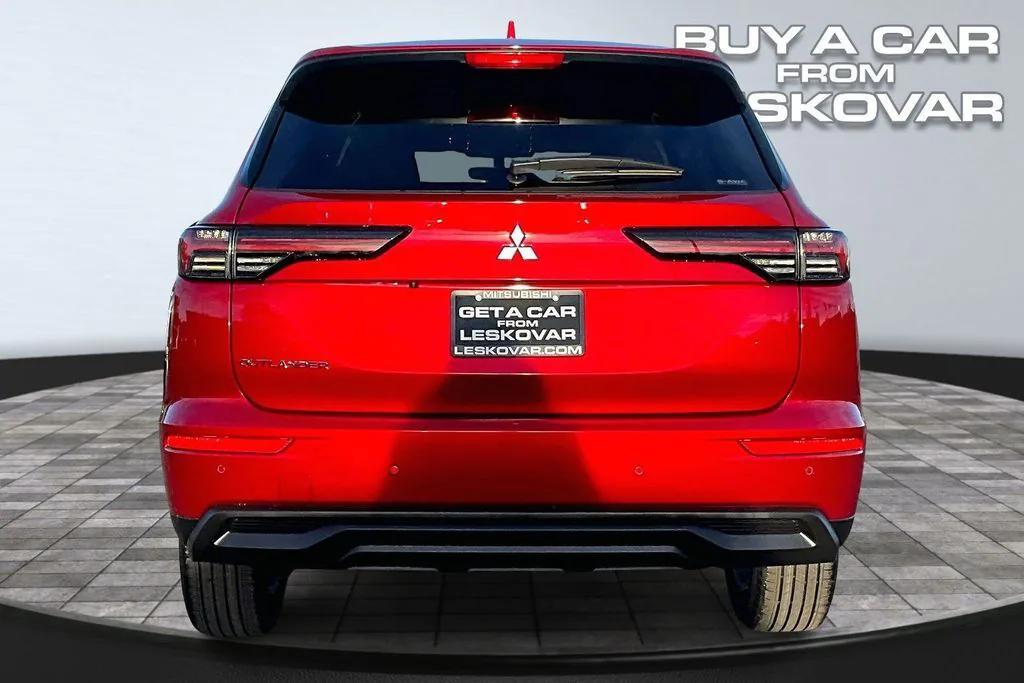 new 2026 Mitsubishi Outlander car, priced at $30,498