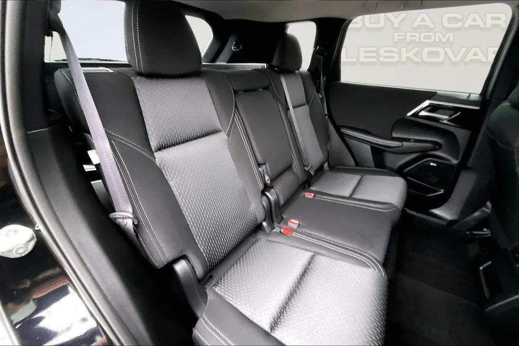 new 2026 Mitsubishi Outlander car, priced at $30,498