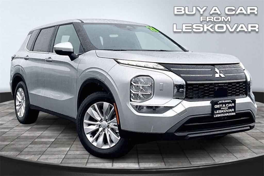 new 2026 Mitsubishi Outlander car, priced at $35,498