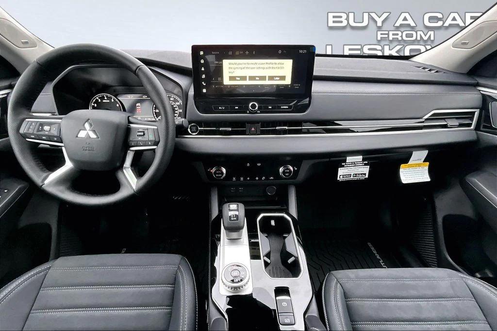 new 2026 Mitsubishi Outlander car, priced at $35,498
