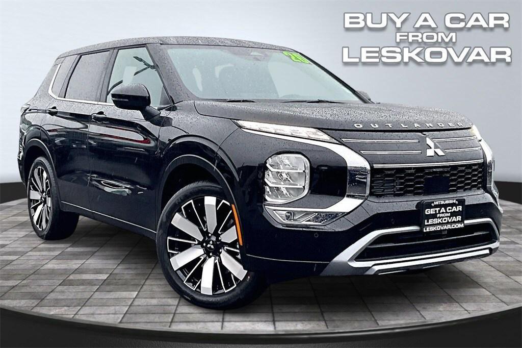 new 2026 Mitsubishi Outlander car, priced at $35,498