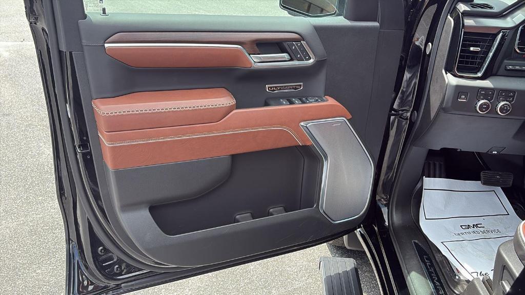 used 2024 GMC Sierra 1500 car, priced at $71,995