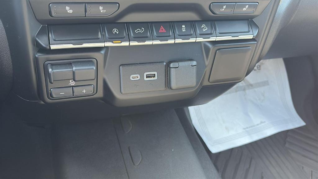 used 2021 Chevrolet Silverado 1500 car, priced at $39,749