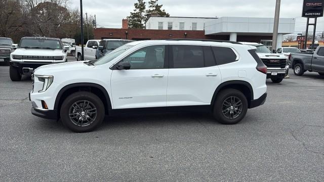 used 2025 GMC Acadia car, priced at $35,999