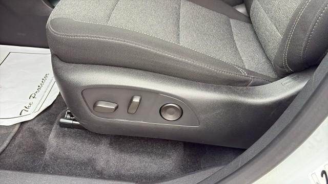 used 2025 GMC Acadia car, priced at $35,999