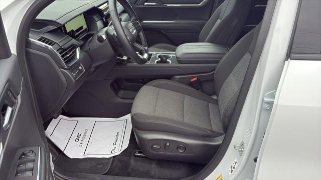 used 2025 GMC Acadia car, priced at $35,999