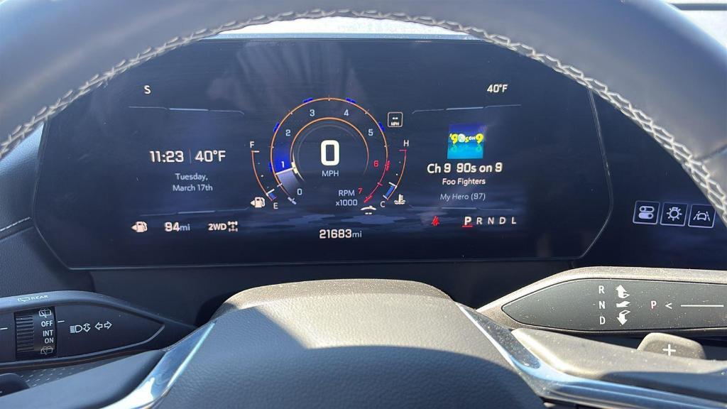 used 2024 Chevrolet Traverse car, priced at $35,999