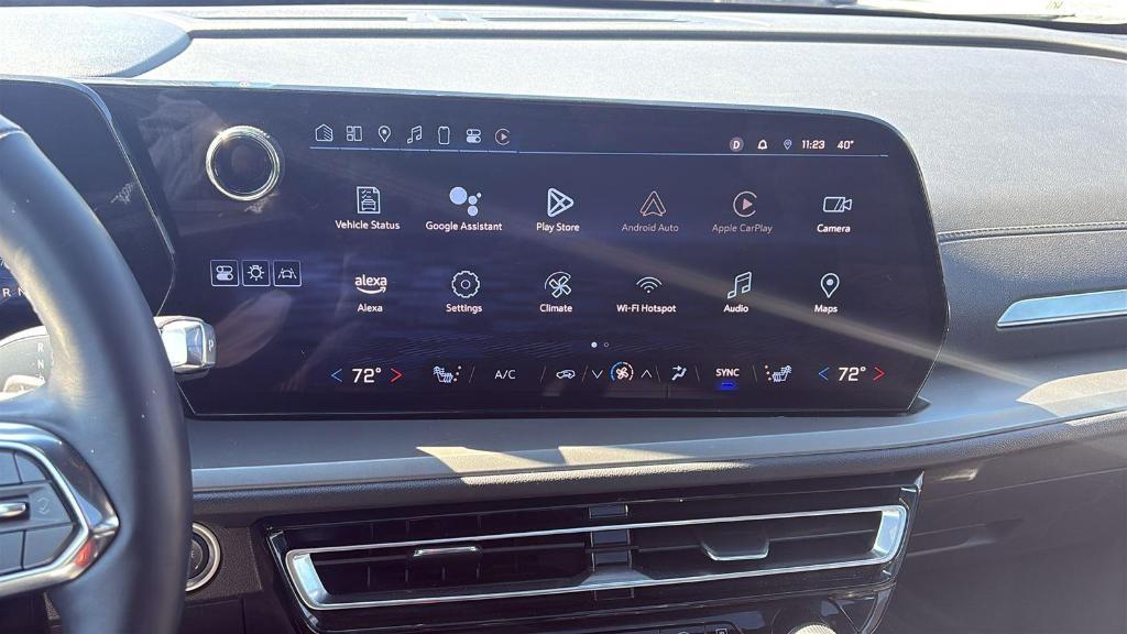 used 2024 Chevrolet Traverse car, priced at $35,999