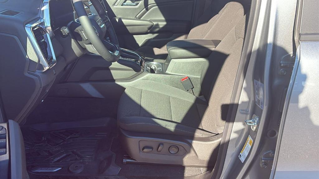 new 2026 GMC Canyon car, priced at $45,140