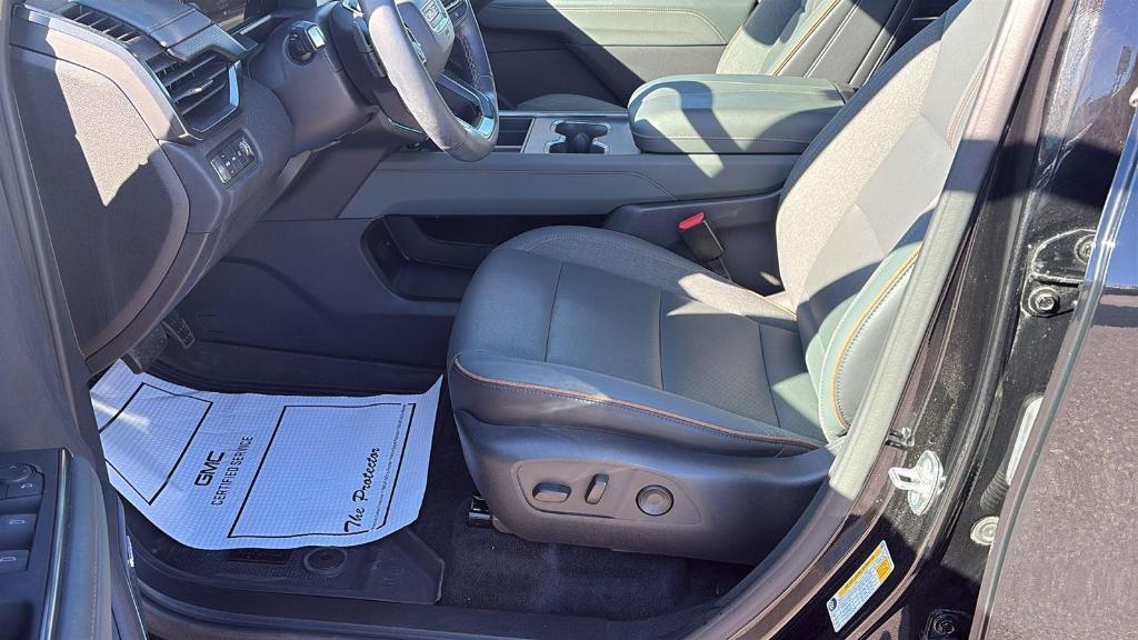 used 2024 GMC Acadia car, priced at $44,499