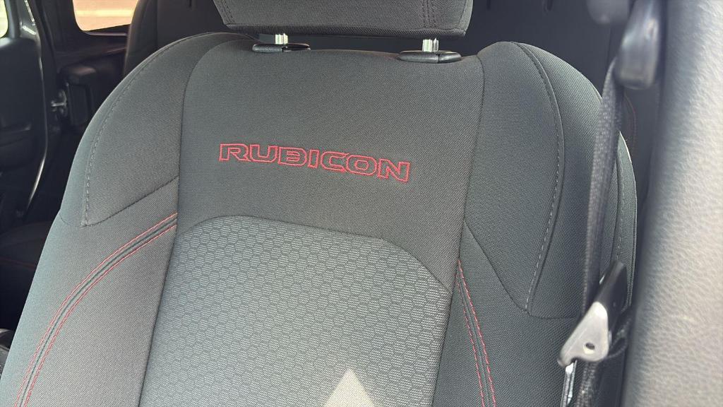 used 2021 Jeep Wrangler Unlimited car, priced at $35,495