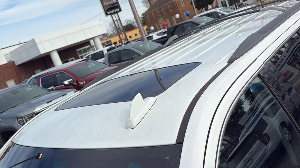 used 2019 GMC Yukon XL car, priced at $26,999