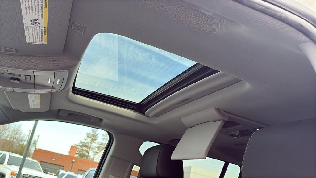 used 2019 GMC Yukon XL car, priced at $26,999