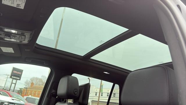 used 2022 GMC Yukon car, priced at $53,999