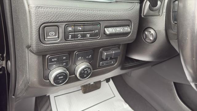 used 2022 GMC Yukon car, priced at $53,999