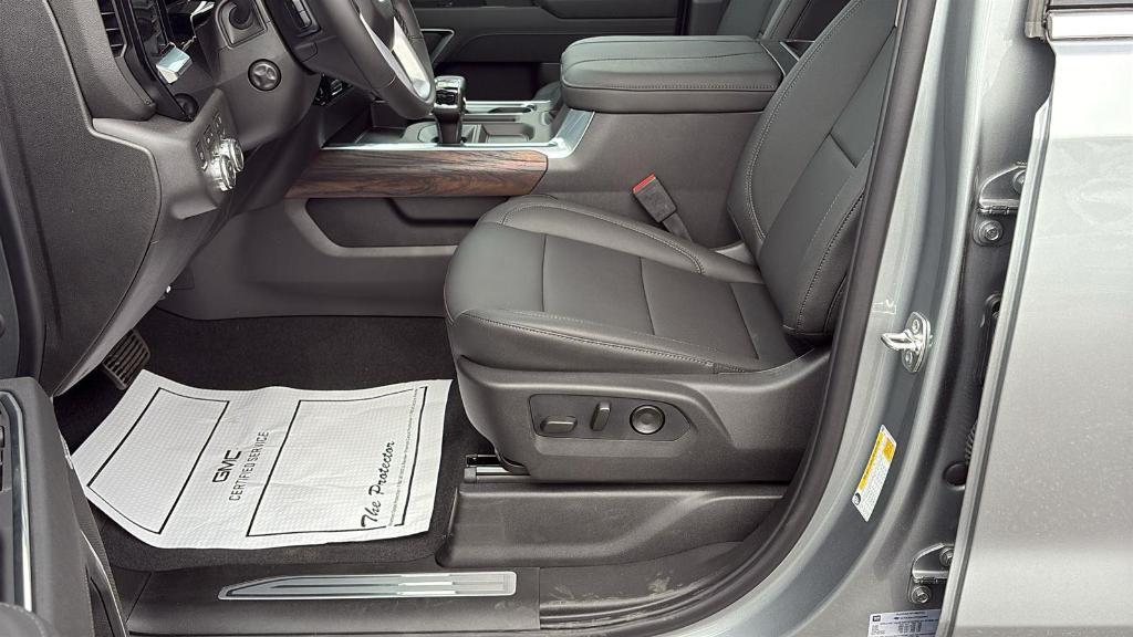 new 2026 GMC Sierra 1500 car, priced at $66,335