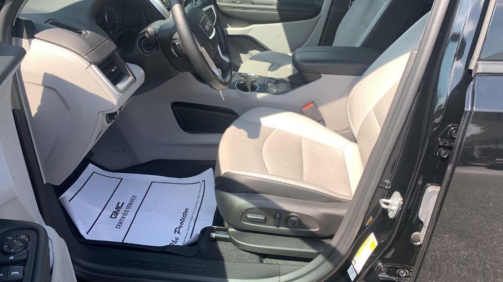used 2023 GMC Terrain car, priced at $25,999