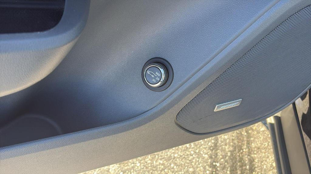 used 2020 Chevrolet Blazer car, priced at $17,999