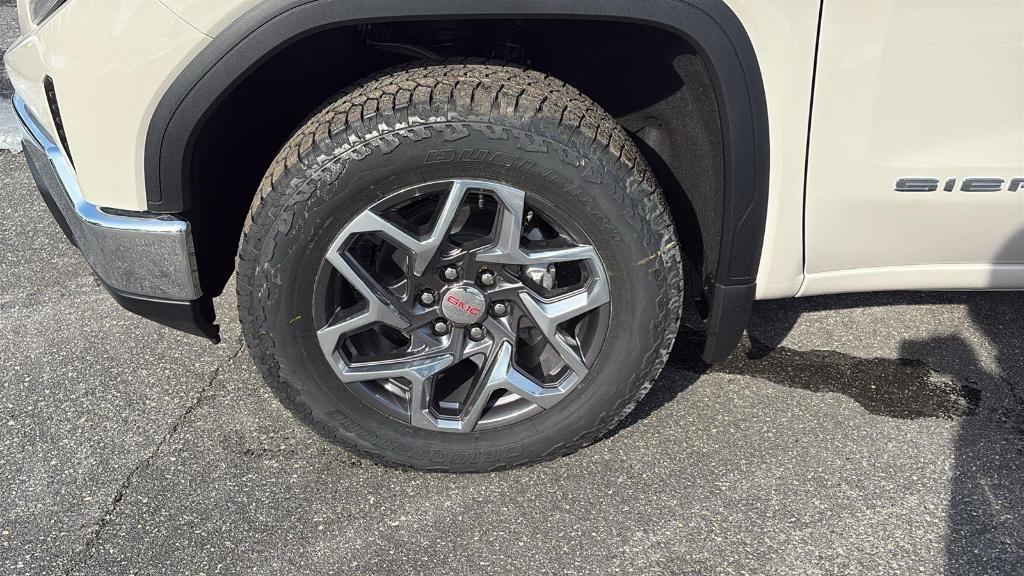 new 2026 GMC Sierra 1500 car, priced at $56,745