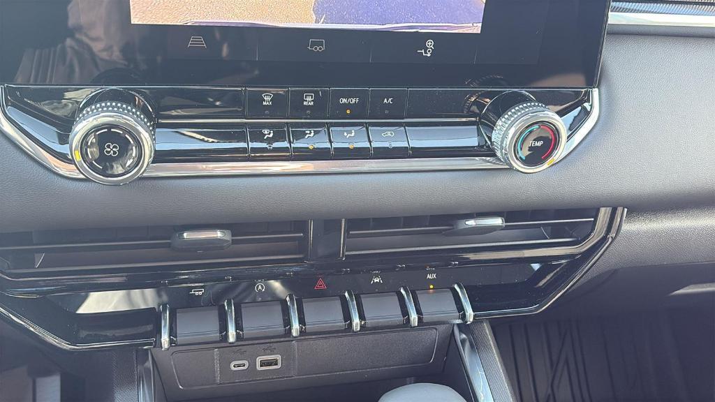 new 2026 GMC Canyon car, priced at $39,510