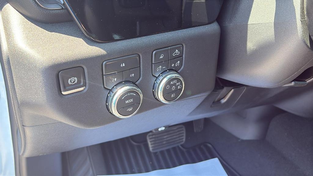 new 2026 GMC Sierra 3500 car, priced at $79,605