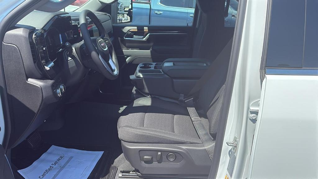 new 2026 GMC Sierra 3500 car, priced at $79,605