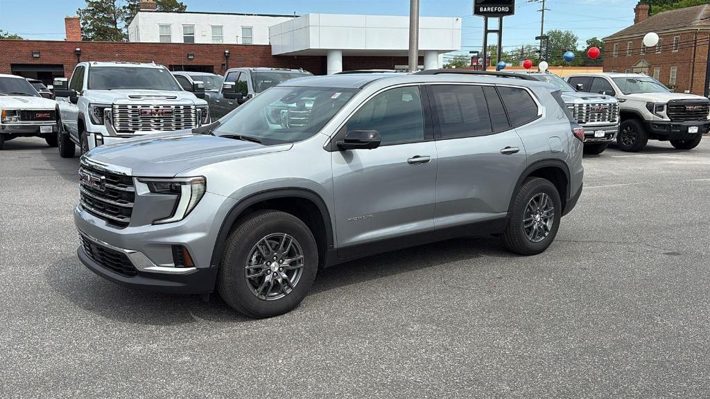 used 2025 GMC Acadia car, priced at $34,999