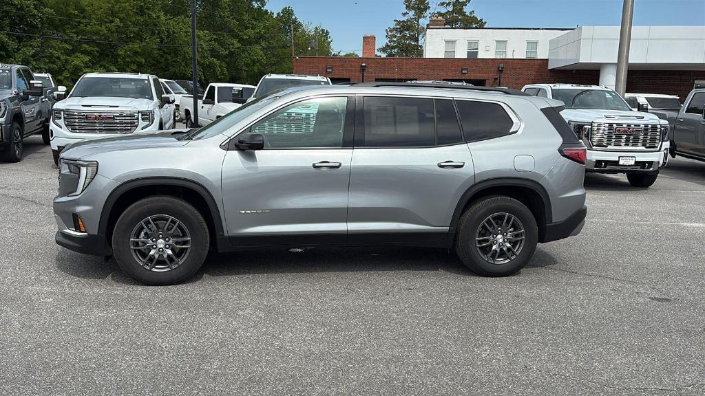 used 2025 GMC Acadia car, priced at $34,999