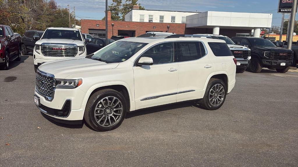 used 2022 GMC Acadia car, priced at $27,999
