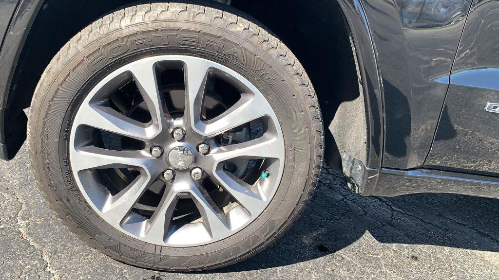 used 2017 Jeep Grand Cherokee car, priced at $19,999